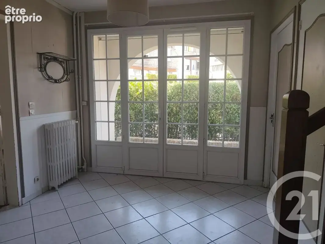 Maison 5 pièces 95 m² à vendre à Brionne (27800) - photo 3