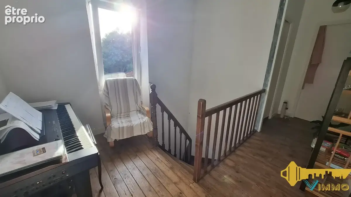 Maison 3 chambres - plein centre ville -  beau potentiel - photo 9