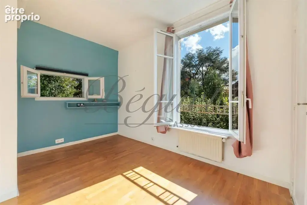 Vaucresson – Maison des années 1930 de 230 m², 4 chambres, jardin de 494 m² – Hauts-de-Seine, Île-de-France - photo 14