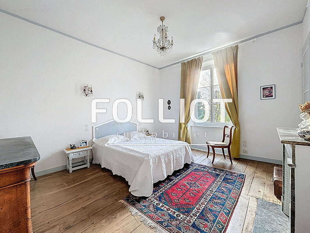 Maison à SAINT-JEAN-DES-CHAMPS