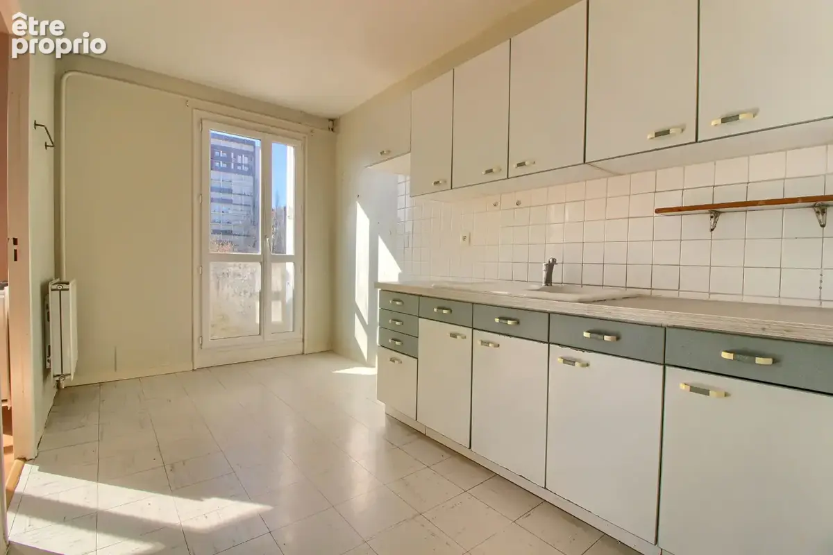 Appartement Rennes T2 - 50 m2 - dernier étage ! - photo 5