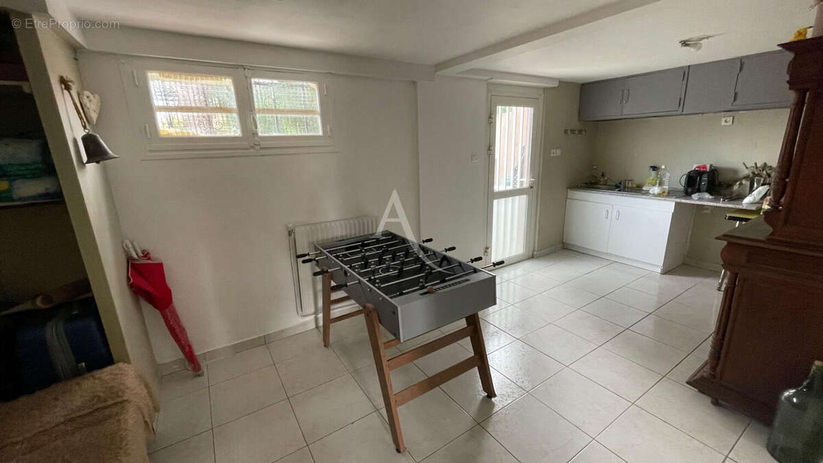 PERPIGNAN - SAINT ASSISCLE:  Maison F4 - 87 m² avec garage  et jardin ! - photo 9