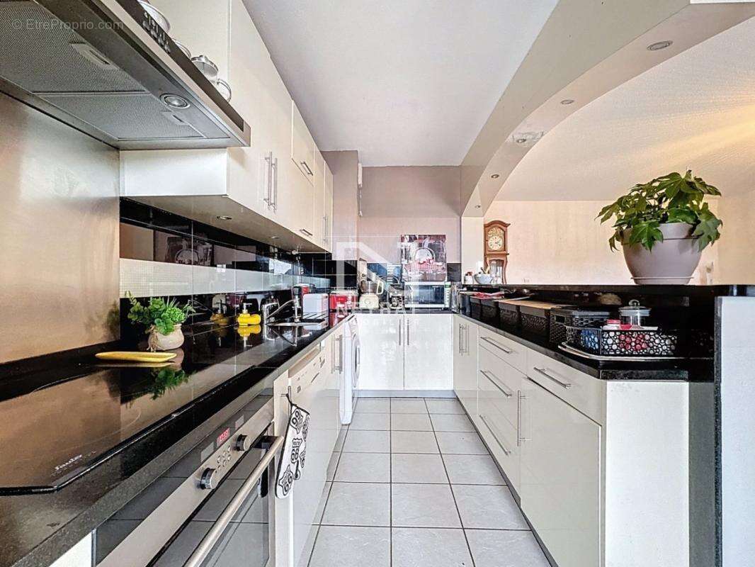 Appartement 4 pieces - saint raphaël - photo 4