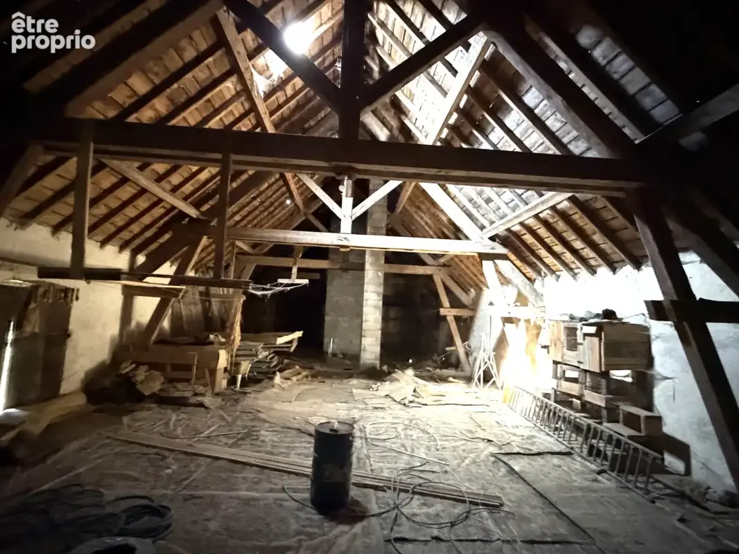 Marcenat   Jolie maison de plain-pied de 138 m2 sur un terrain de 2 272 m2 - photo 12