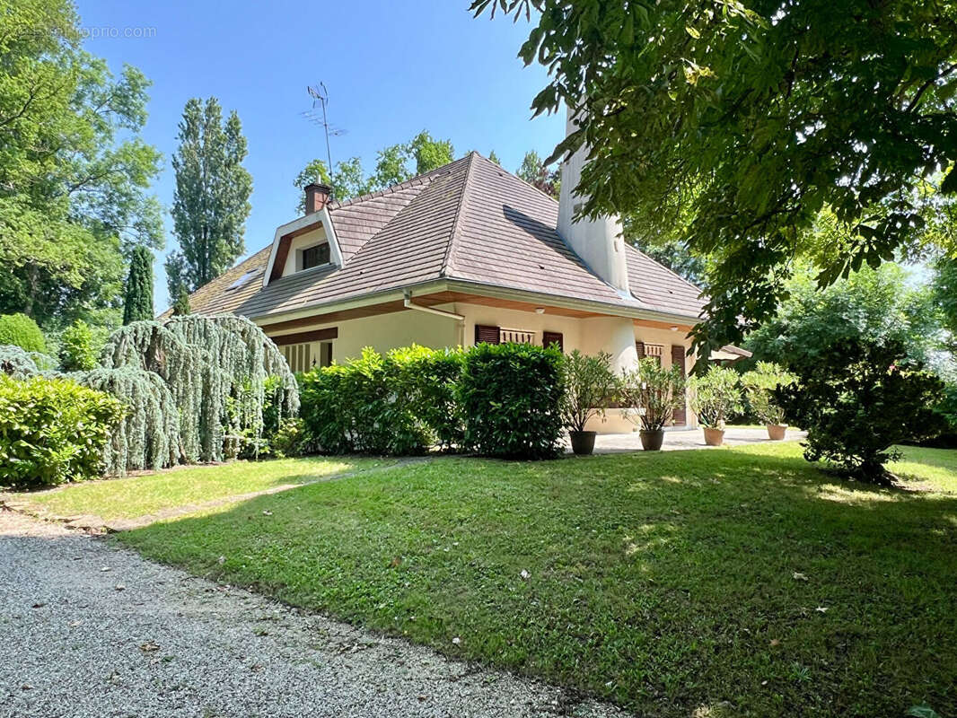 Maison à LOUHANS