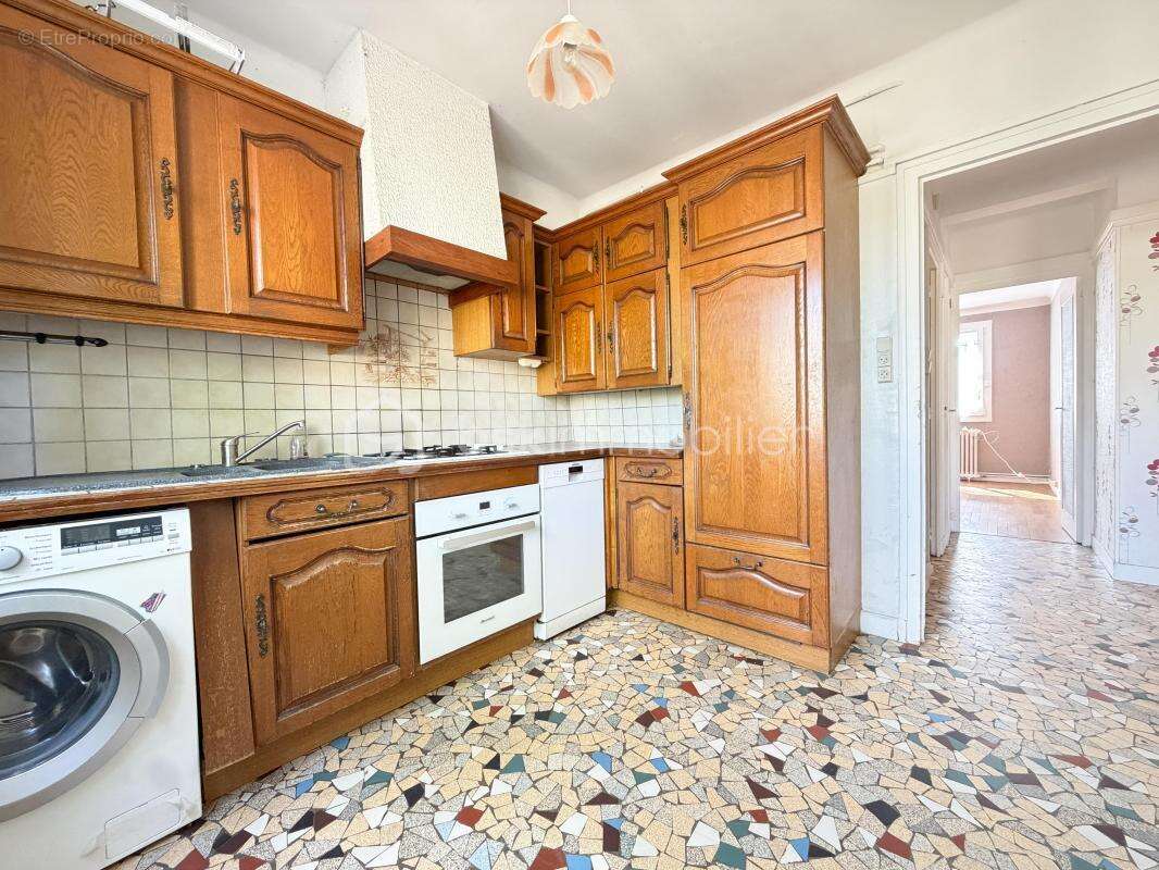 Appartement T3 - Balcon - Garage - Cave - photo 10