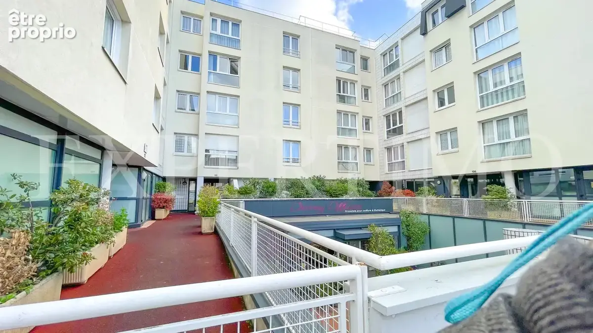 Le chesnay-rocquencourt   grand studio 31 m2   étage avec ascenseur - photo 22