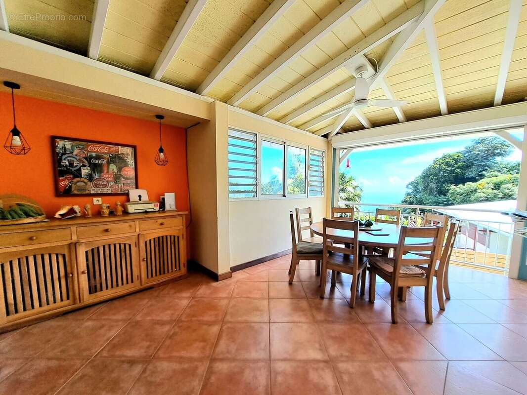 Maison à SAINTE-LUCE