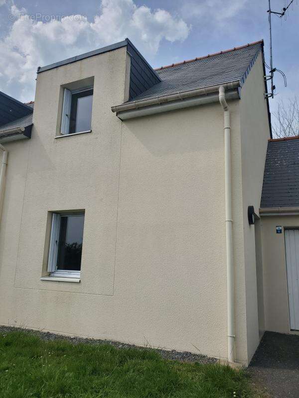 Maison à AVESSAC