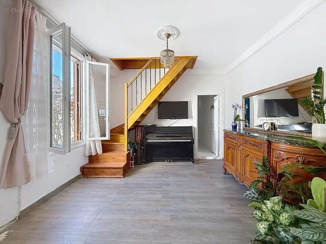 Belle maison de ville - photo 3