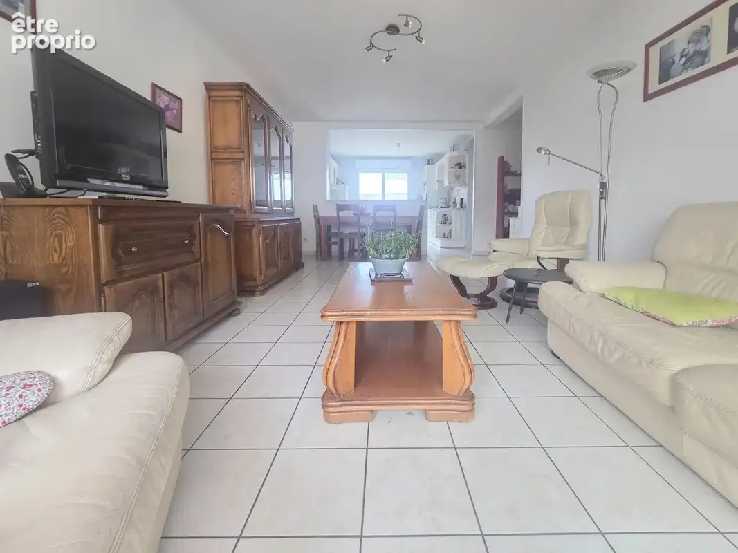 Appartement à vendre à Angers avec 3 chambres, 2 balcons, 2 garages - photo 2