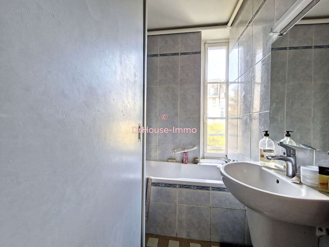 Appartement à LE BOURGET