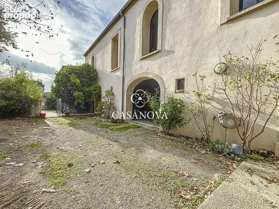 Maison de charme rénovée esprit loft avec piscine et volumes généreux  Pézenas - photo 3