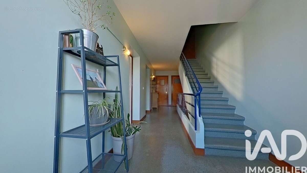 Maison 200 m² à Cuttura  - photo 9