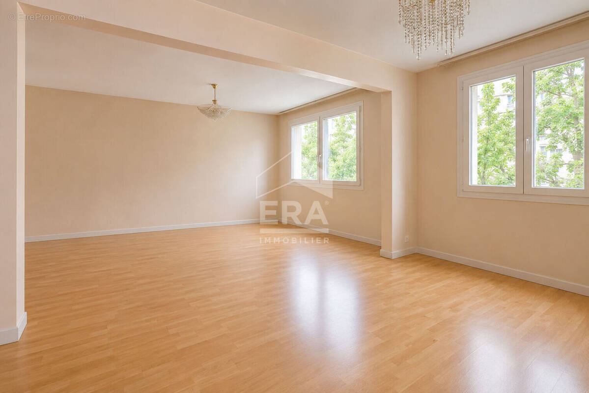 Appartement à CLICHY