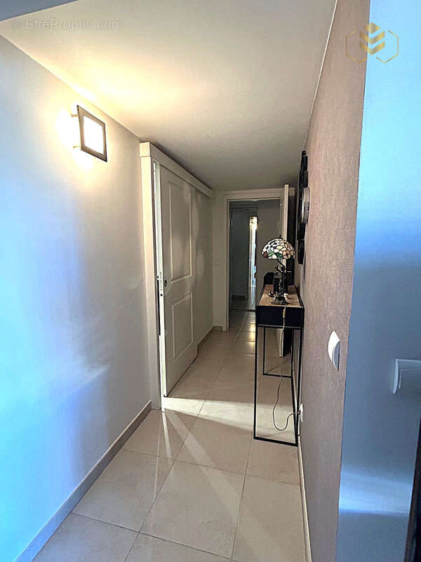 Appartement à MENTON