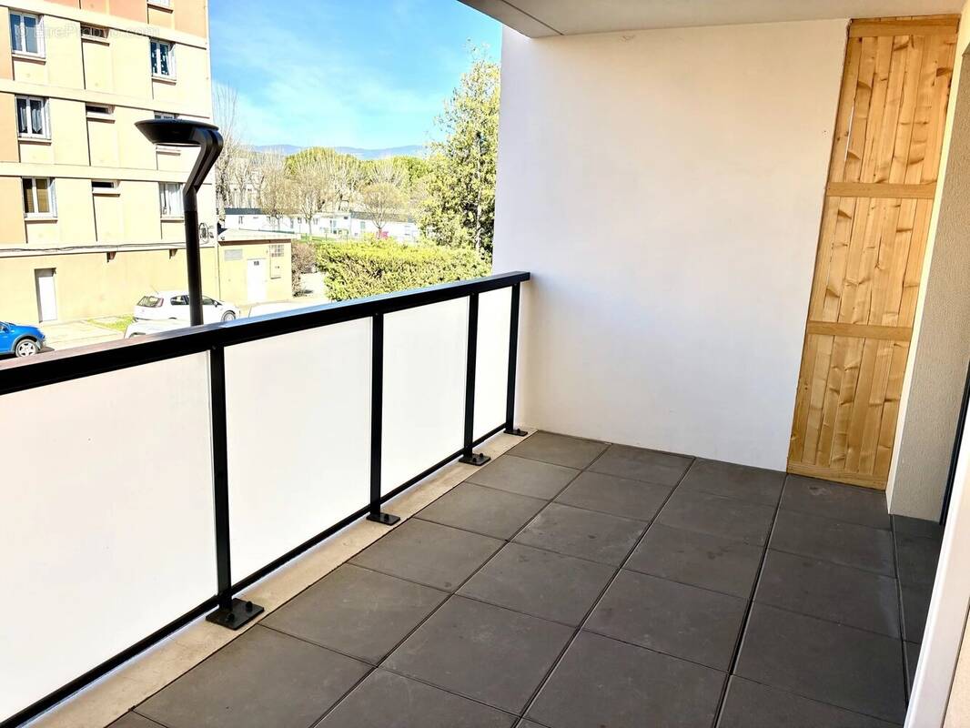 Appartement à PERTUIS