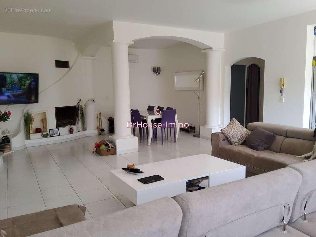 Maison 161 m² à Molieres-Sur-Ceze  - photo 9