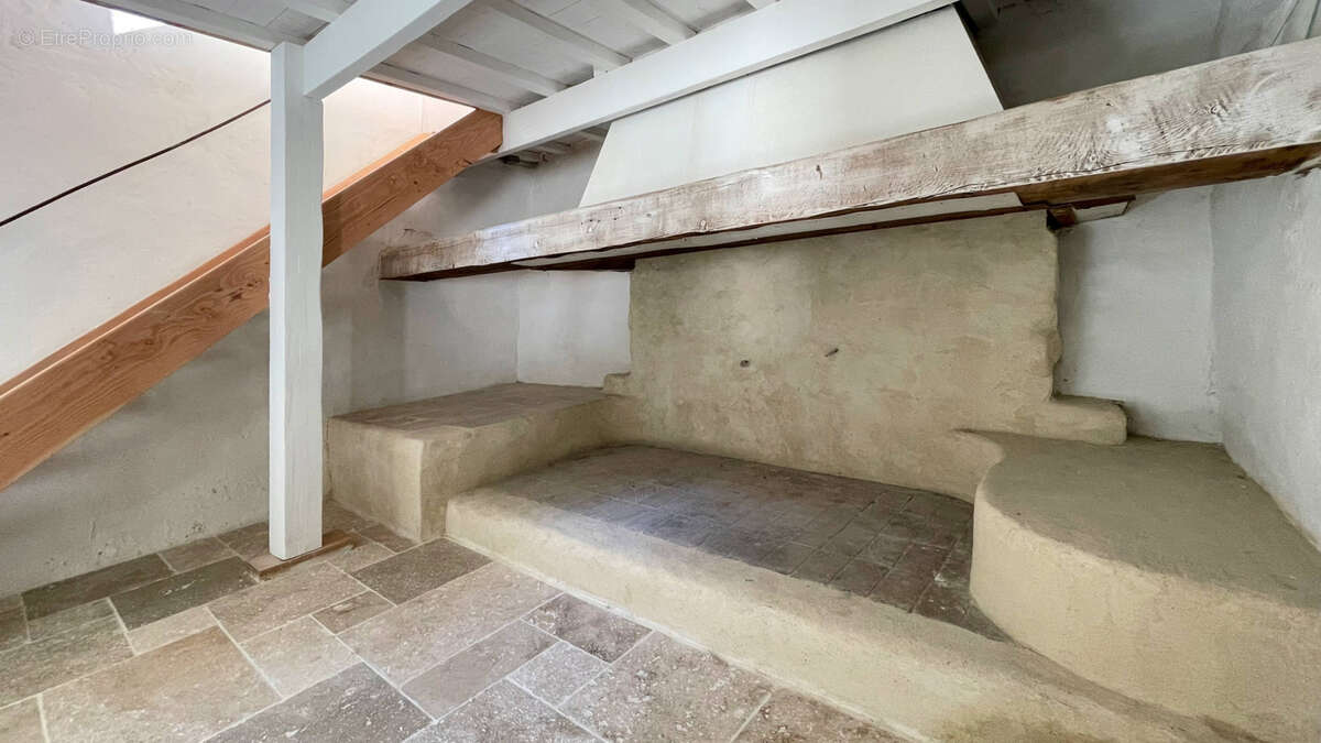 Maison à UZES