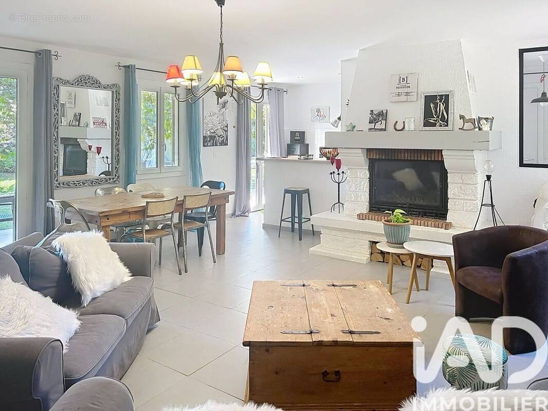 Photo 1 - Maison à CHEVAL-BLANC