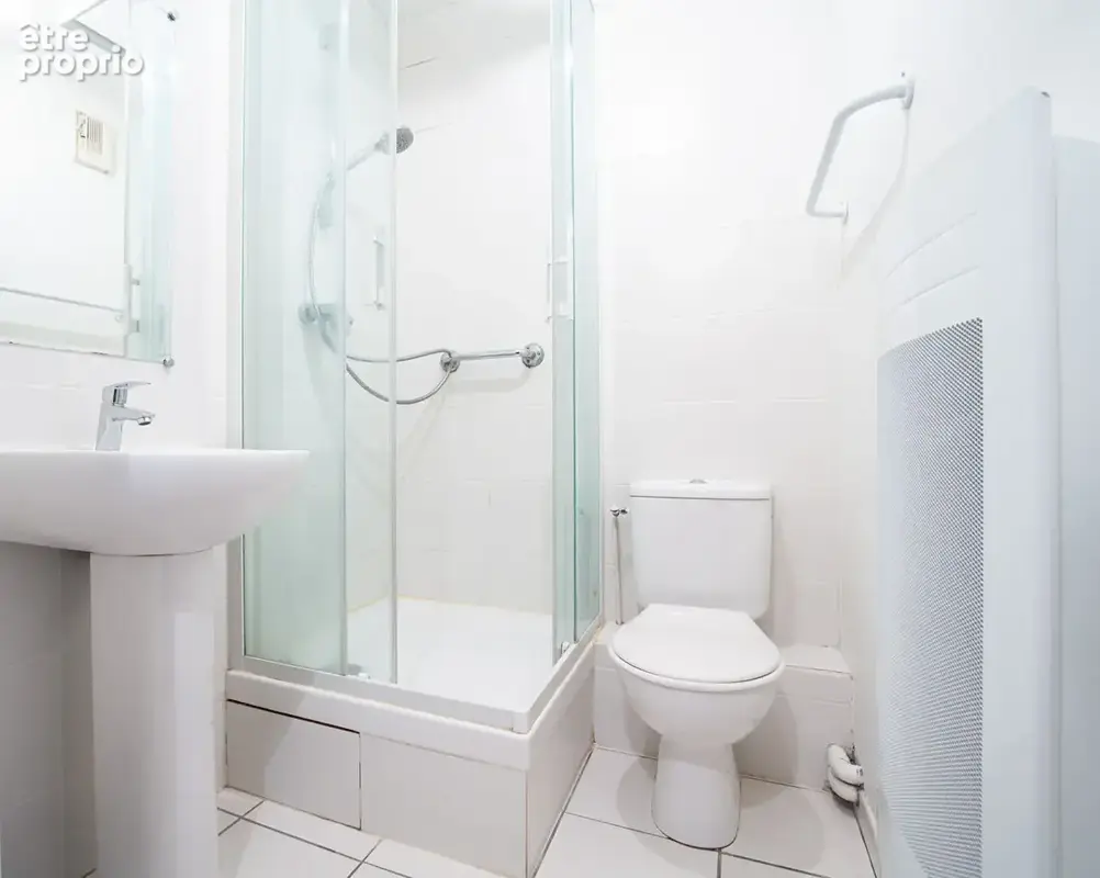 A vendre nantes/canclaux appartement avec ascenseur/parking securise - photo 4