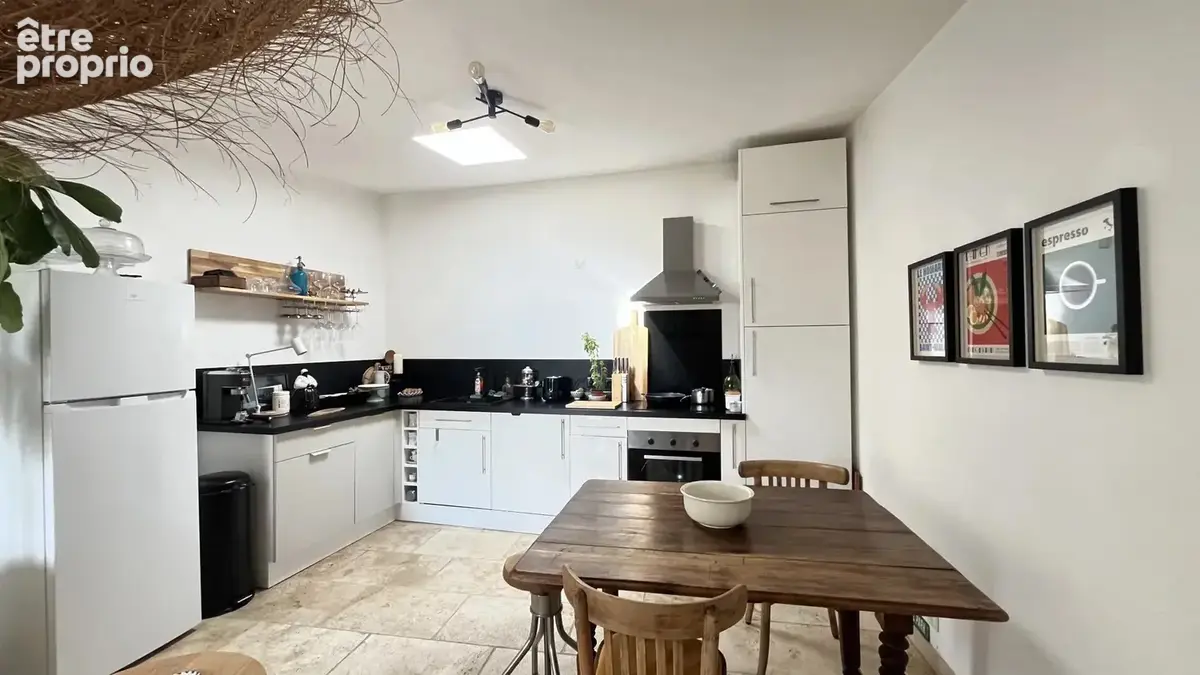 Martigues – Propriété de charme rénovée avec 2 maisons, grand jardin et dépendance - photo 21