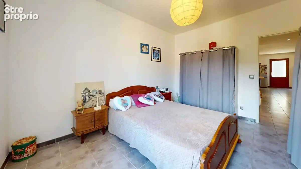 Rennes les bains immeuble a usage mixte, habitation et commerce - photo 12