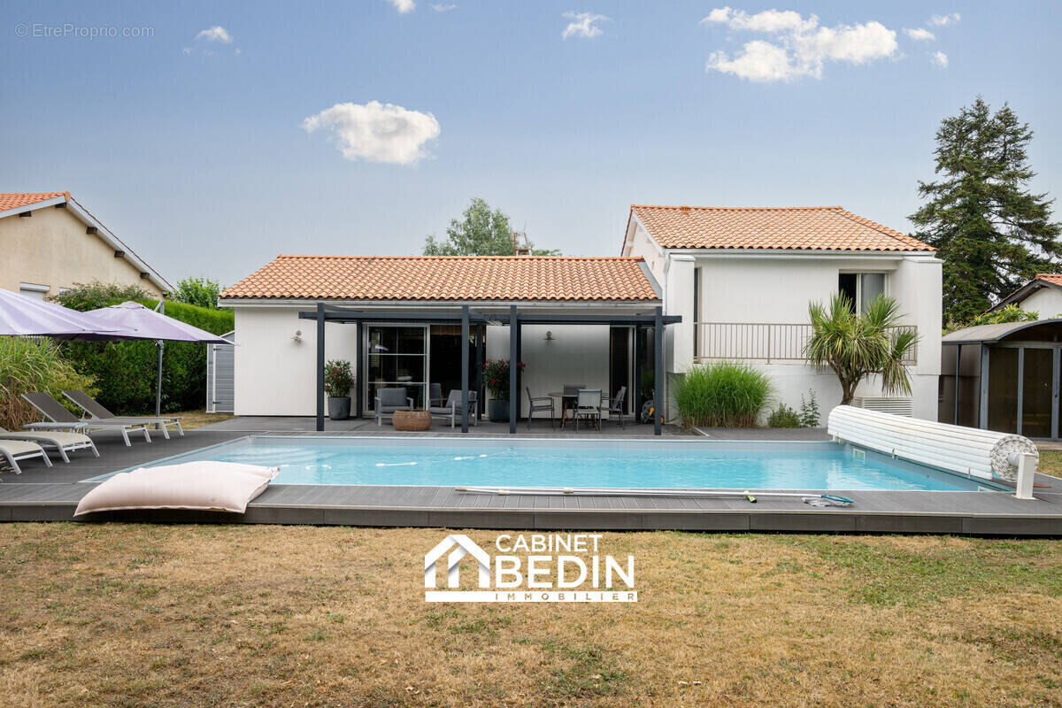 Maison à PESSAC