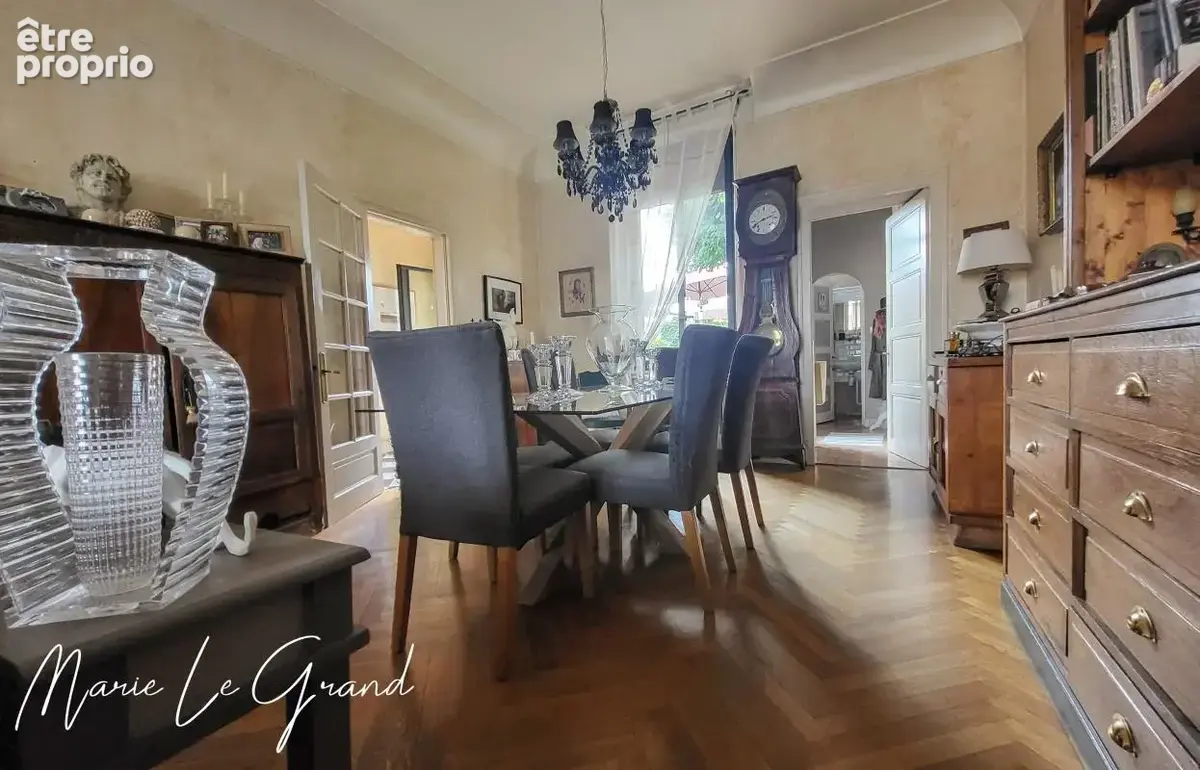 Maison 7 pièces 203 m² à vendre à Castres (81100) - photo 8