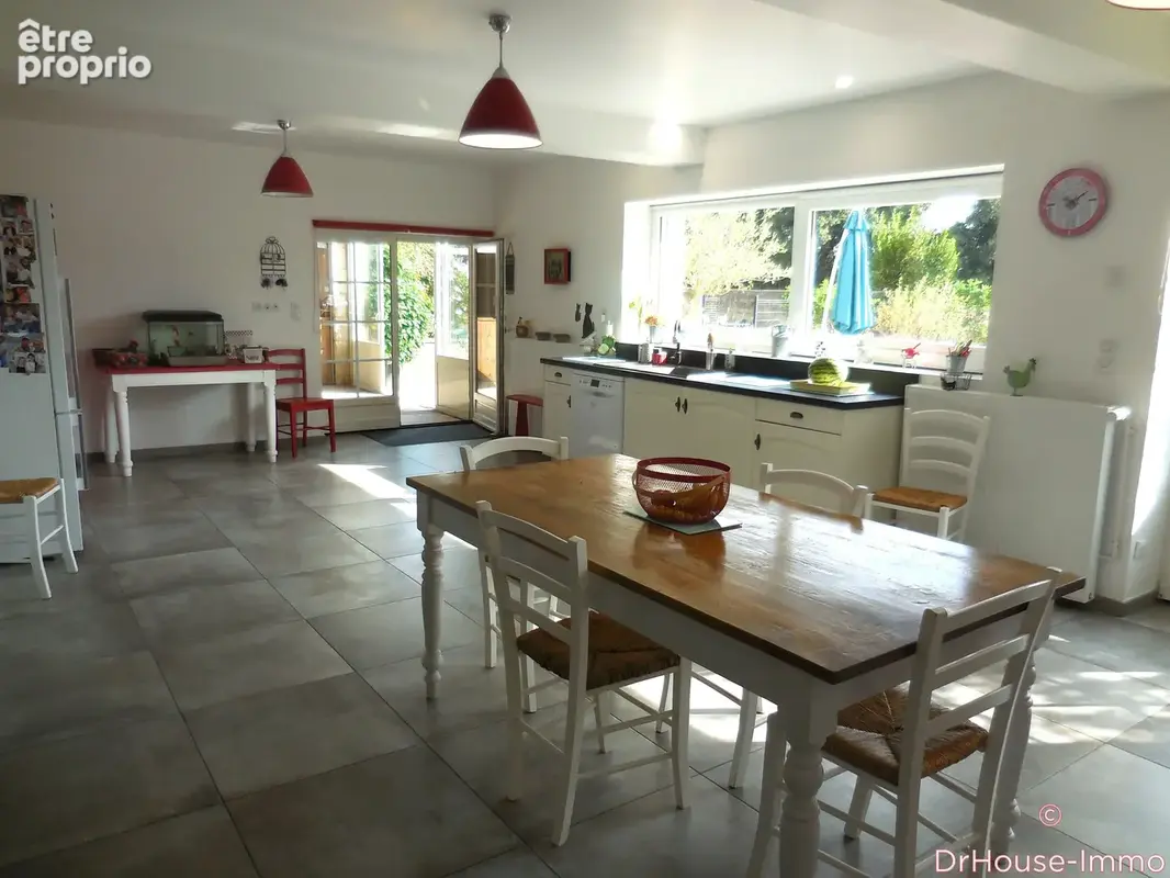 Maison 7 pièces 272 m² à vendre à Sainte-Radegonde (86300) - photo 68