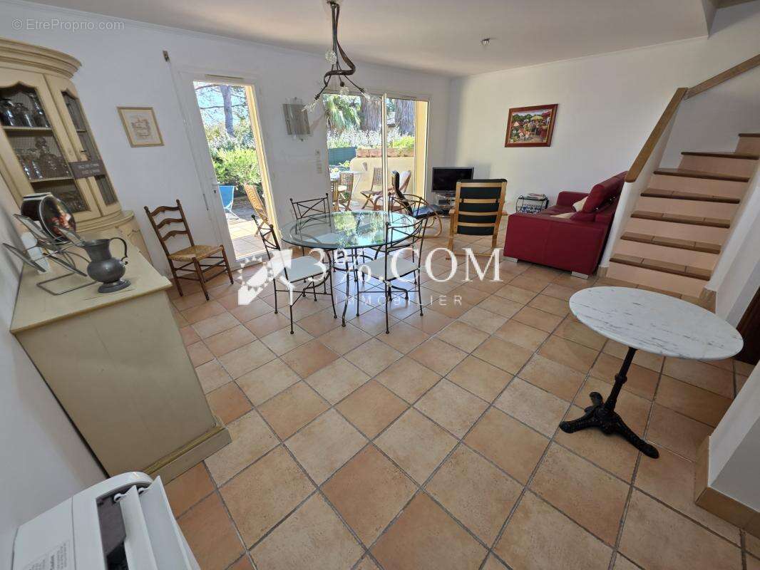 Charmante maison résidence avec piscine et aperçu mer - photo 3