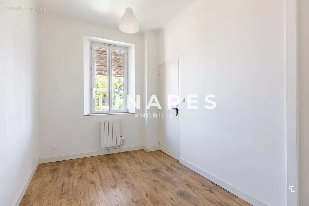 Appartement à MARSEILLE-11E
