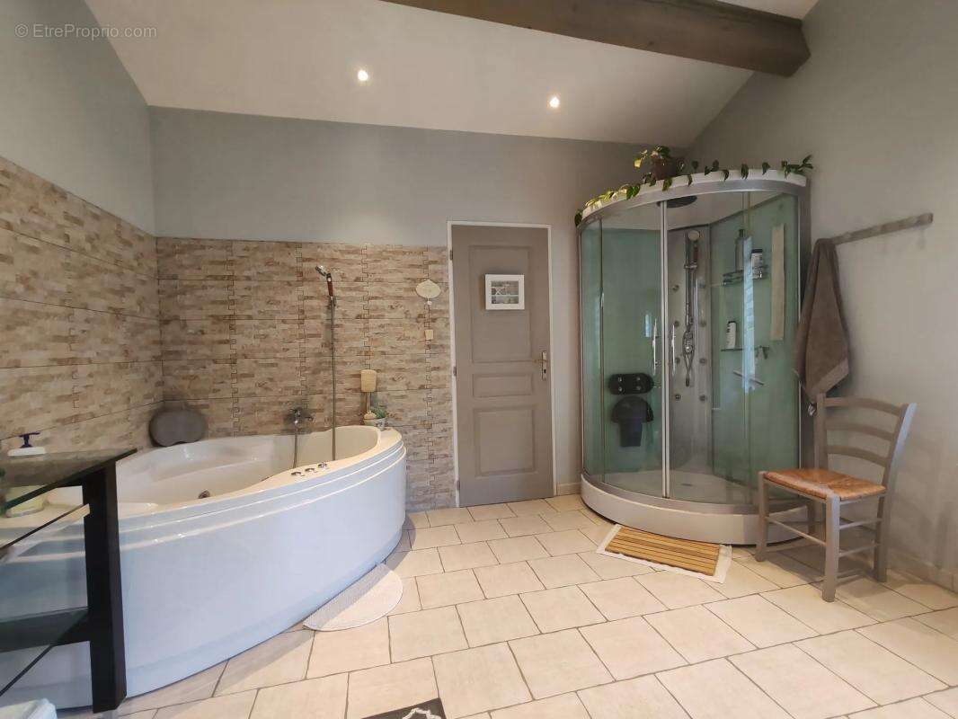 Maison à BOIS