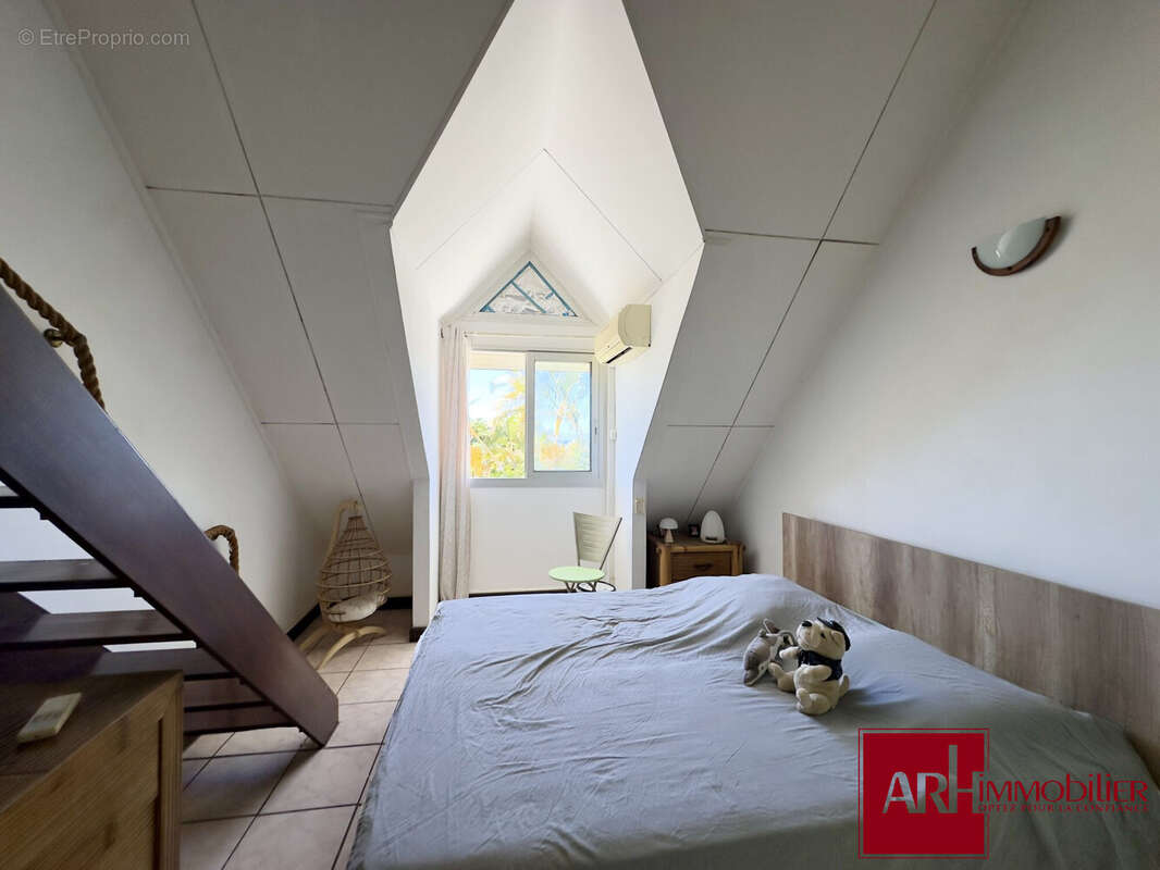 Maison à SAINT-DENIS