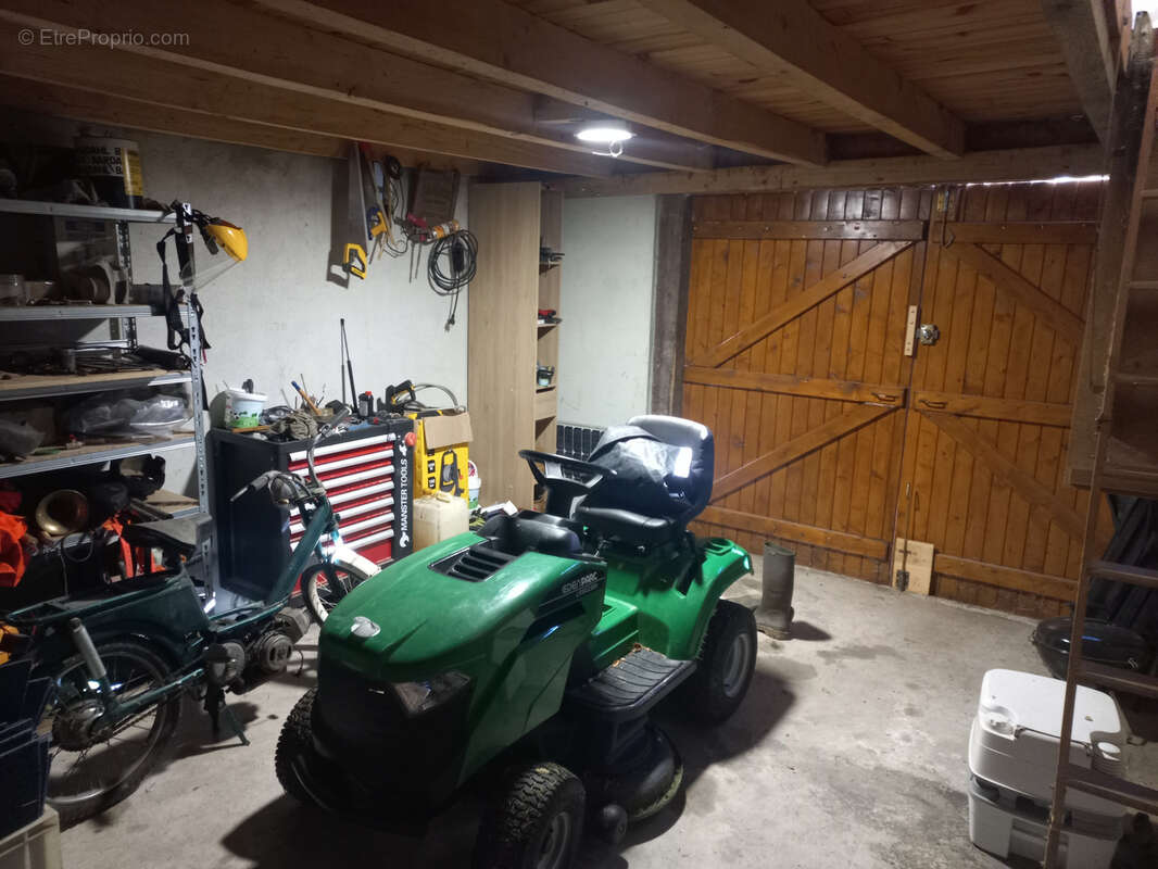 Maison à TRIE-SUR-BAISE