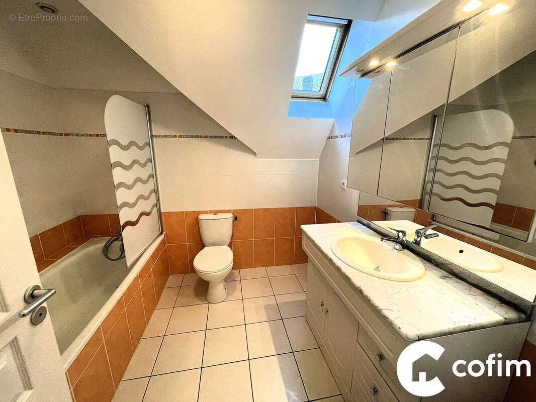 Maison à OLORON-SAINTE-MARIE