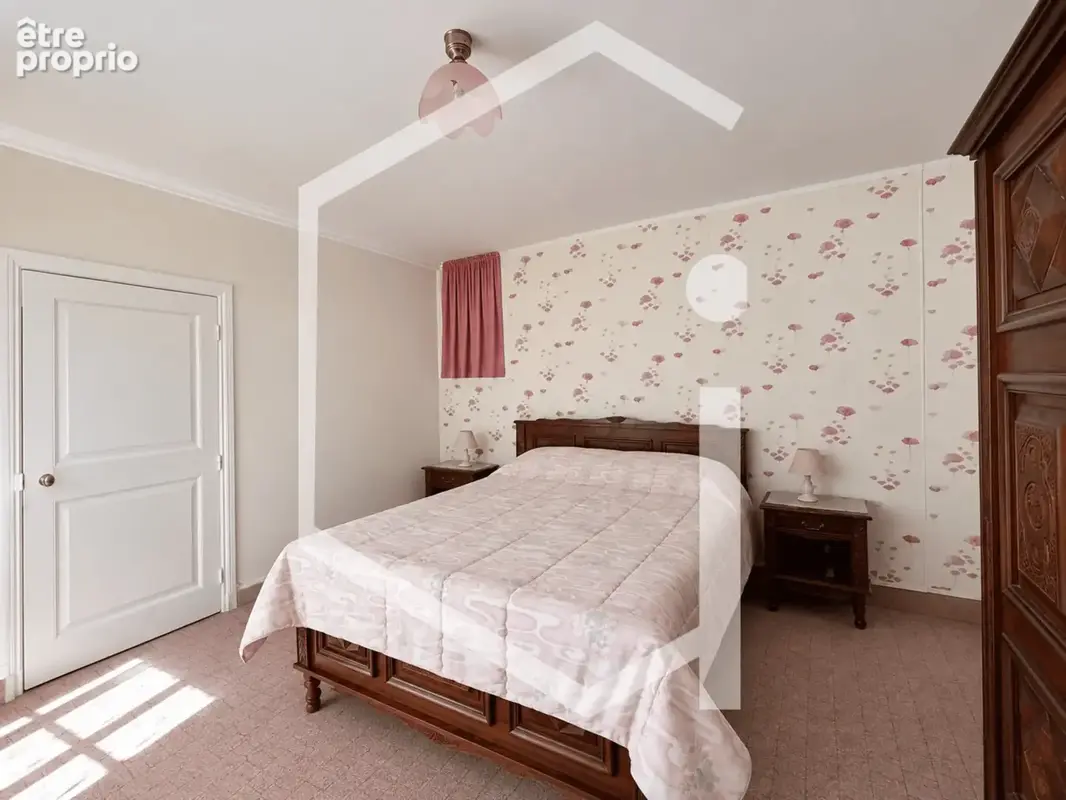 Sury-en-Vaux   Maison 97 m2 à rénover avec grange, écurie et terrain constructible - photo 6
