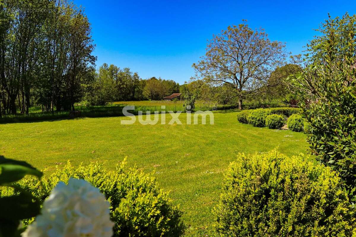 Maison à LA CHAPELLE-NAUDE