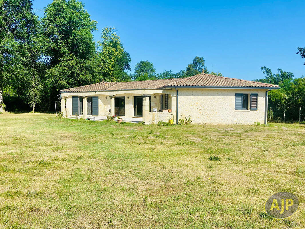 Maison à LESPARRE-MEDOC