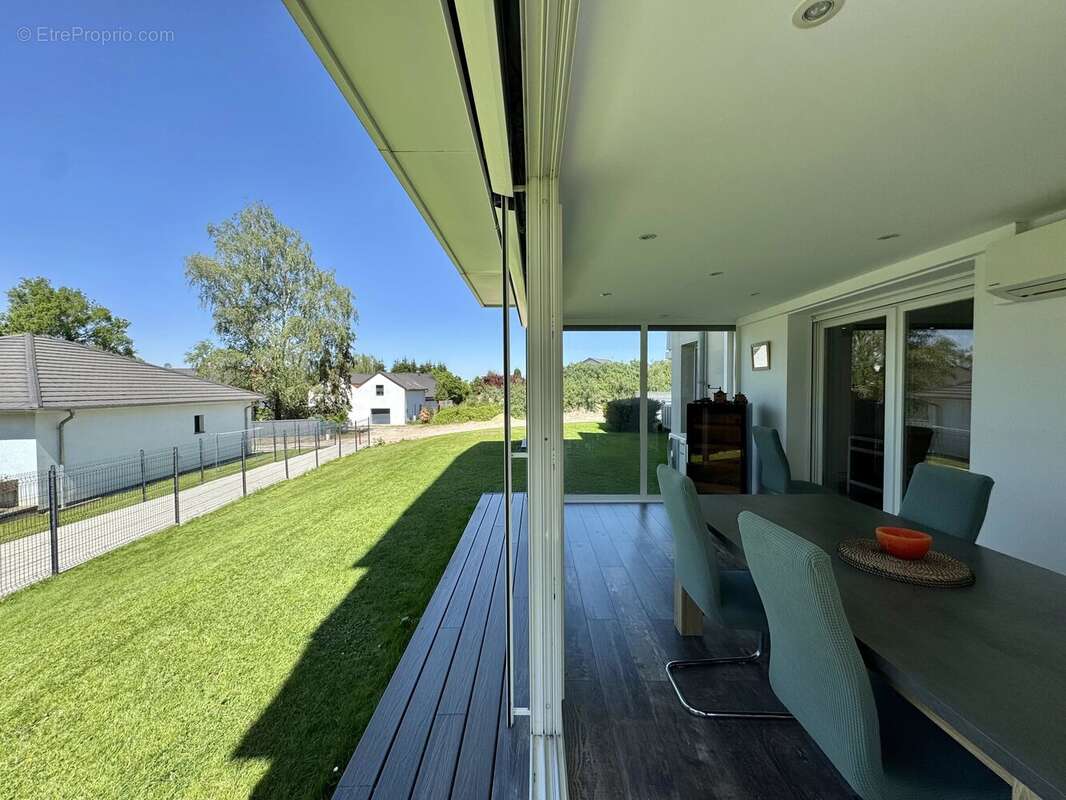 Appartement à DANNEMARIE