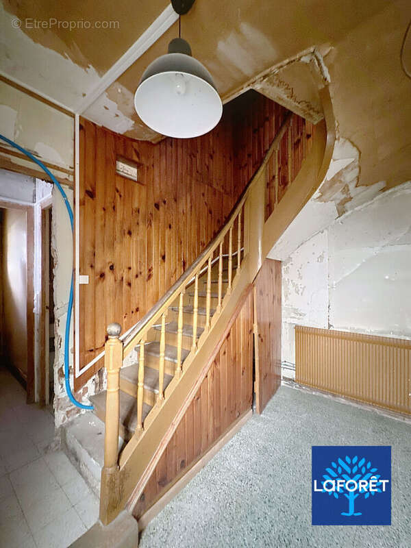 Maison à LA FERTE-ALAIS