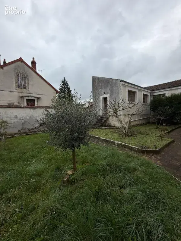 Ensemble immobilier proche du centre ville et de l'isat - photo 2