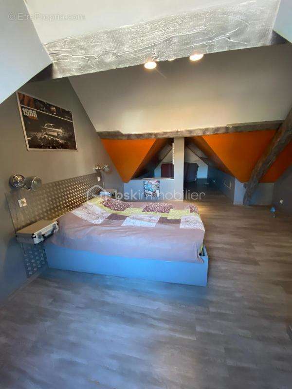 Maison à VILLERS-BRETONNEUX