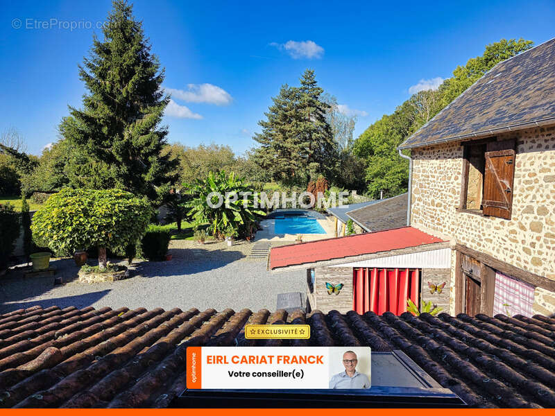 Maison à SAINT-ETIENNE-DE-FURSAC