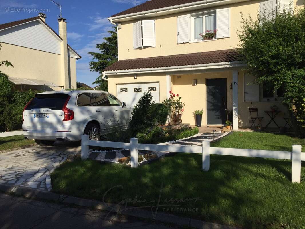 Maison familiale lumineuse avec suite parentale et vaste pièce de vie à Mareil-sur-Mauldre - photo 7