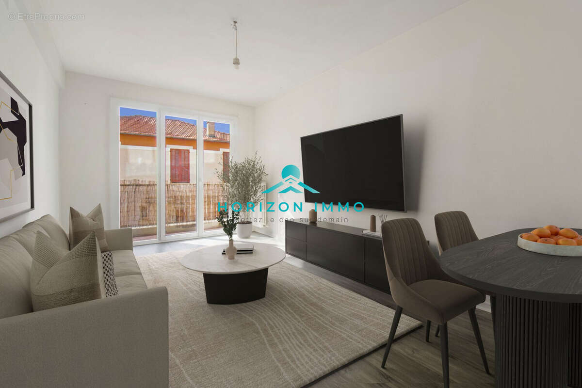 Appartement à SAINT-LAURENT-DU-VAR