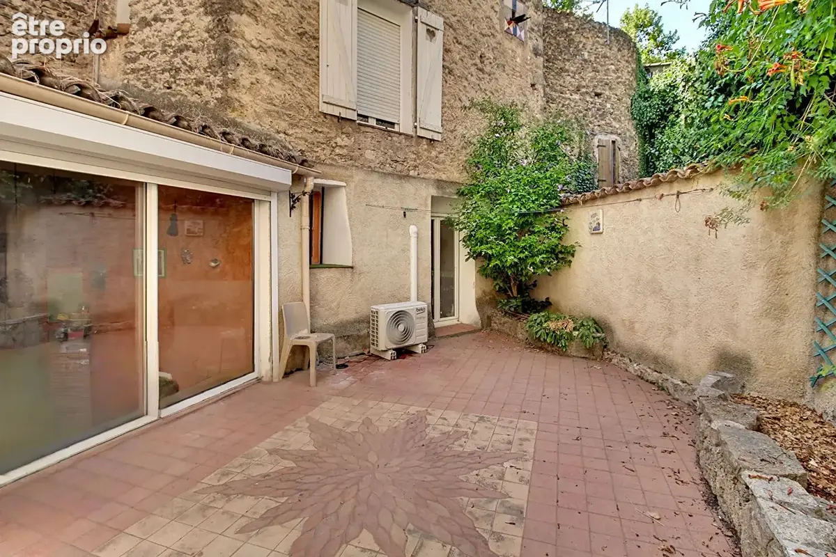 A vendre en exclusivite salernes - maison de village 5 pièces 130m2 + garage + terrasse + balcon - photo 10