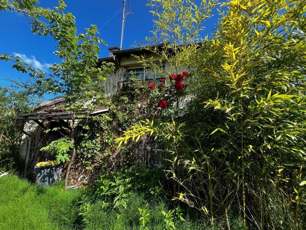 Maison à AUVERS-SUR-OISE