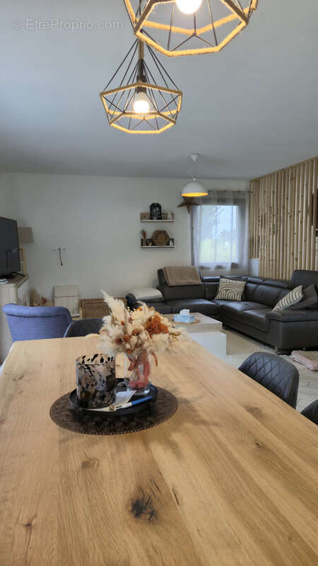 Maison à CHATUZANGE-LE-GOUBET