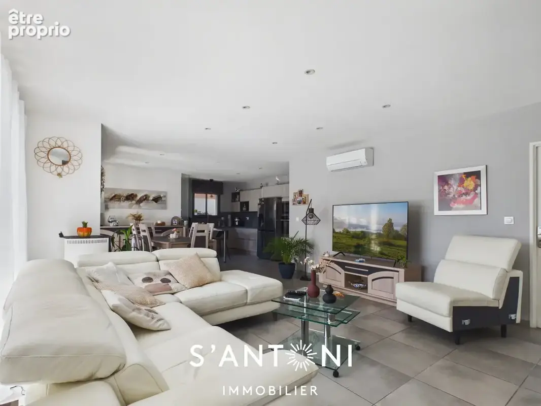 AGDE- Maison contemporaine 121 m²  3 chambres  Piscine  Garage - photo 2